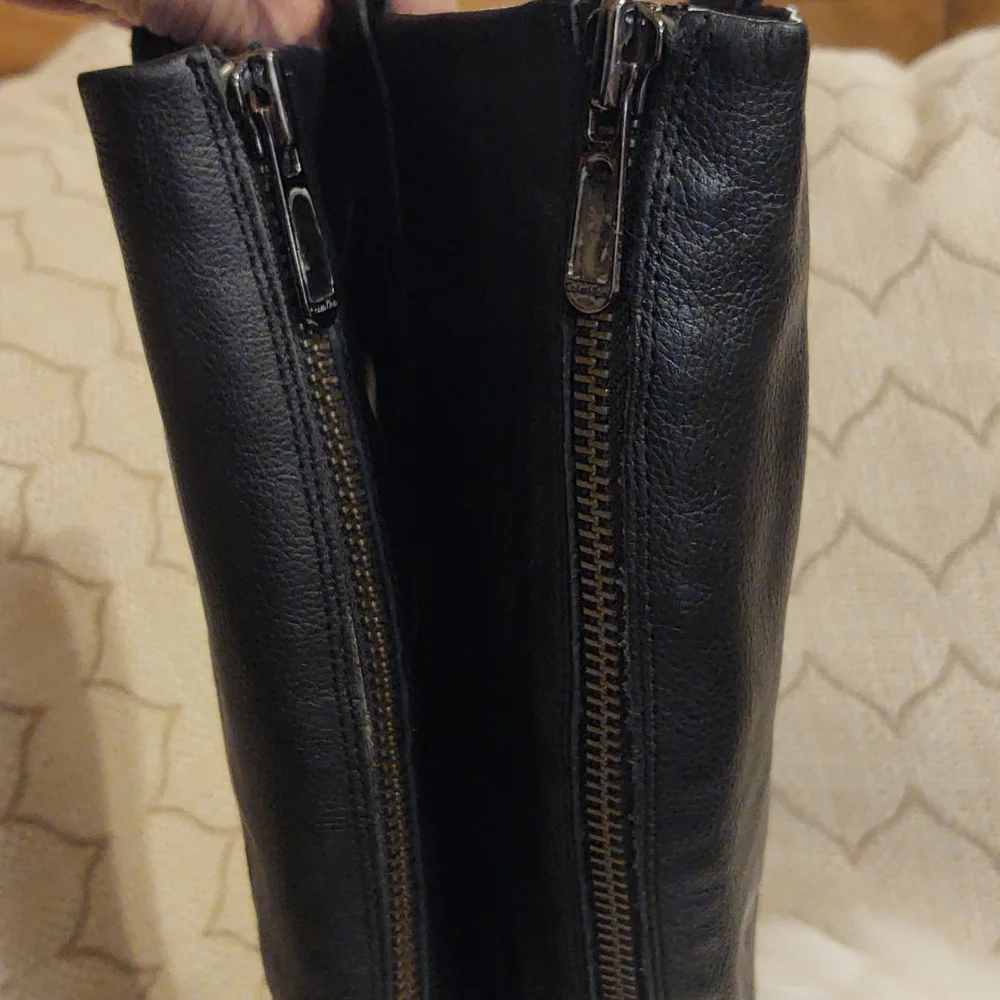 Calvin Klein leather knee boots - Picture 9 of 12